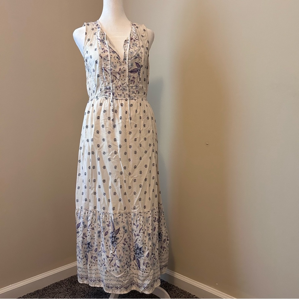 Old Navy White and Blue Floral Maxi Dress
